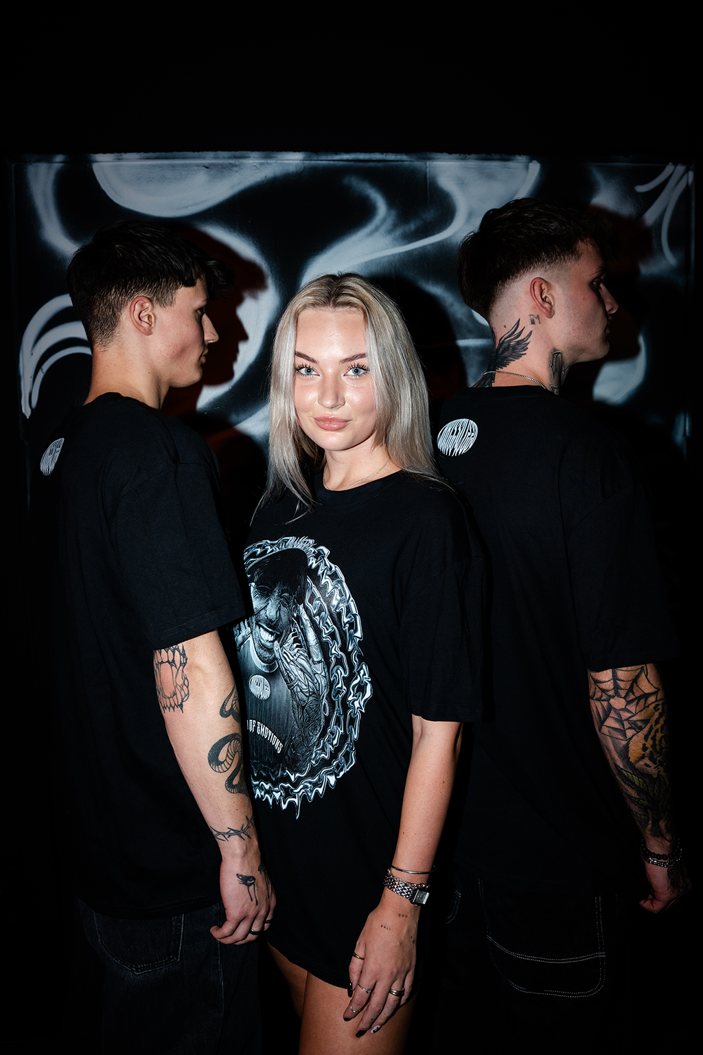 T - Shirt "Chrissyjeey" Schwarz