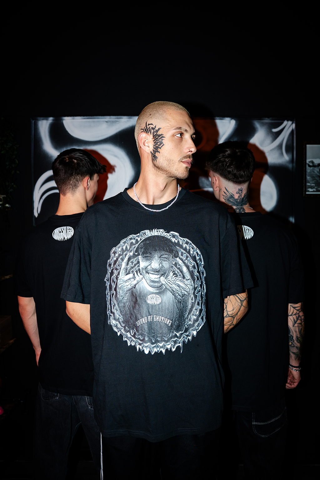 T - Shirt "Chrissyjeey" Schwarz