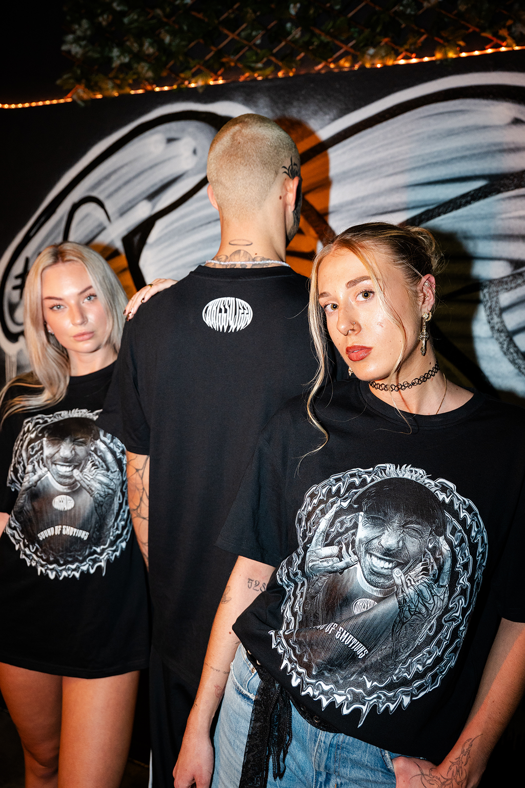 T - Shirt "Chrissyjeey" Schwarz